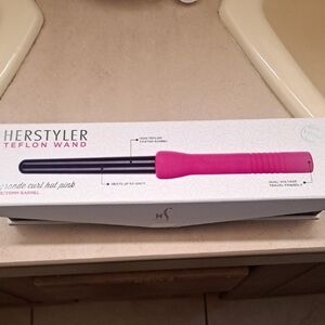 Herstyle Teflon Wand Curling Iron - Hot Pink
